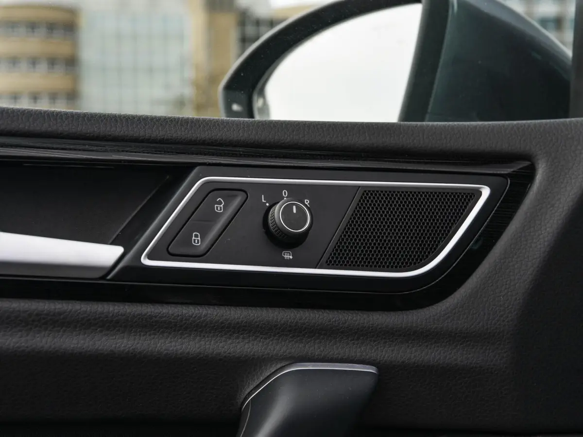 1.5 TSI 150 PK ACT Highline Edition | LED | ACC | Trekhaak | Apple Carplay Android Auto | Navigatie | Stoelverwarming | Massage | 17"