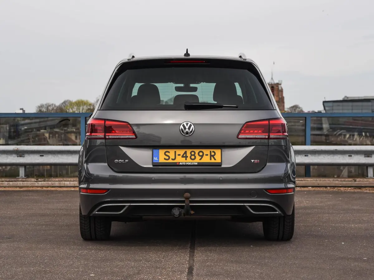 1.5 TSI 150 PK ACT Highline Edition | LED | ACC | Trekhaak | Apple Carplay Android Auto | Navigatie | Stoelverwarming | Massage | 17"