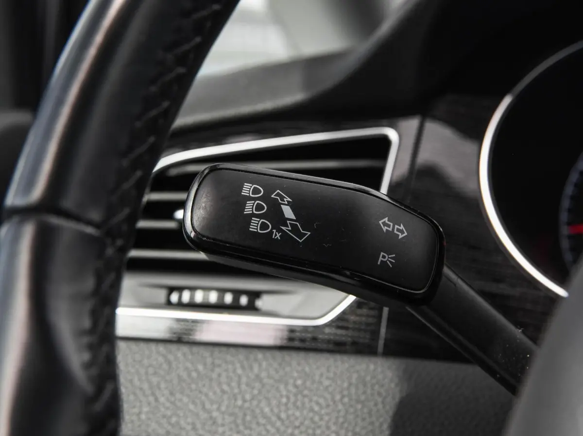 1.5 TSI 150 PK ACT Highline Edition | LED | ACC | Trekhaak | Apple Carplay Android Auto | Navigatie | Stoelverwarming | Massage | 17"