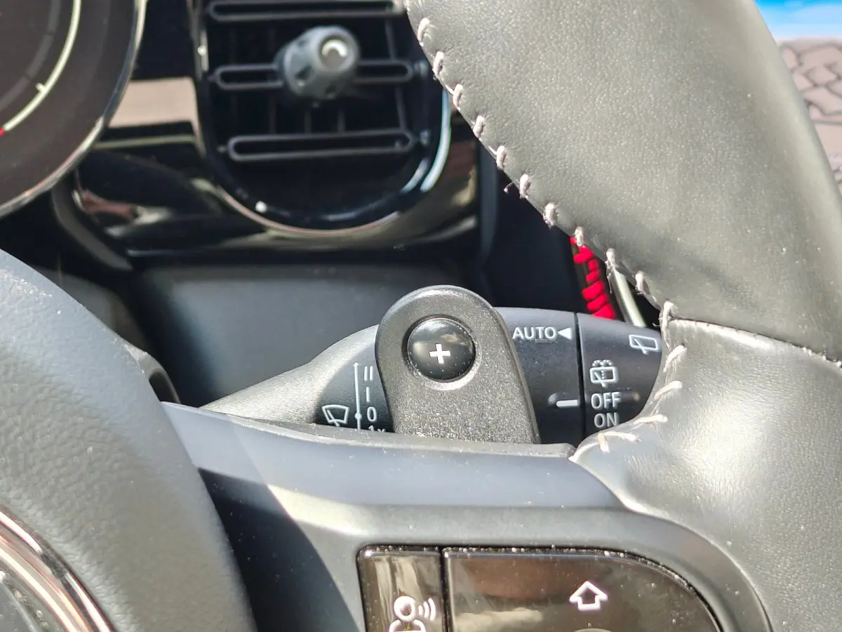 2.0 Cooper S Rockingham GT Edition Unieke uitvoering | Panoramadak | Navigatie | Harman/Kardon | Cruise Control | Climate Control | Achterbank in delen neerklapbaar | Afwijkende dakkleur | A