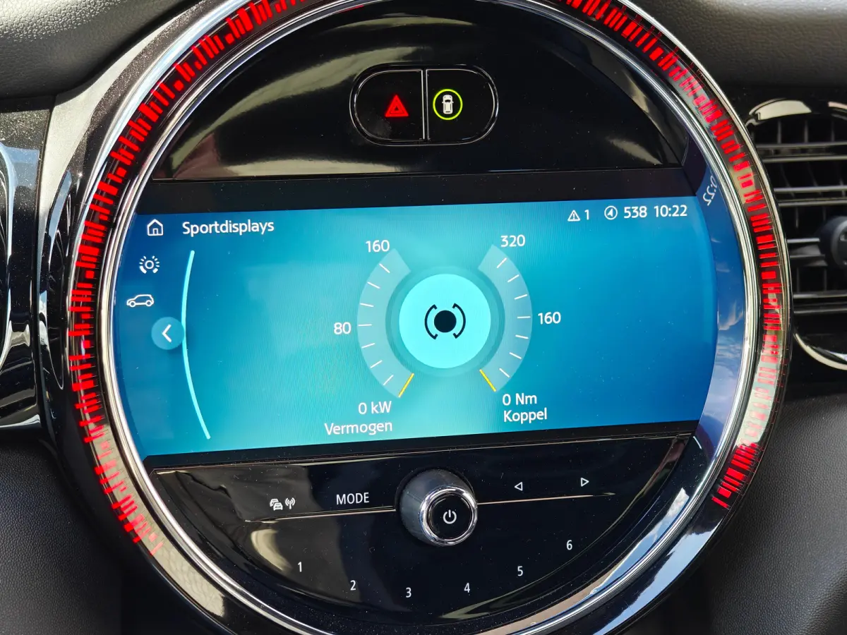 2.0 Cooper S Rockingham GT Edition Unieke uitvoering | Panoramadak | Navigatie | Harman/Kardon | Cruise Control | Climate Control | Achterbank in delen neerklapbaar | Afwijkende dakkleur | A