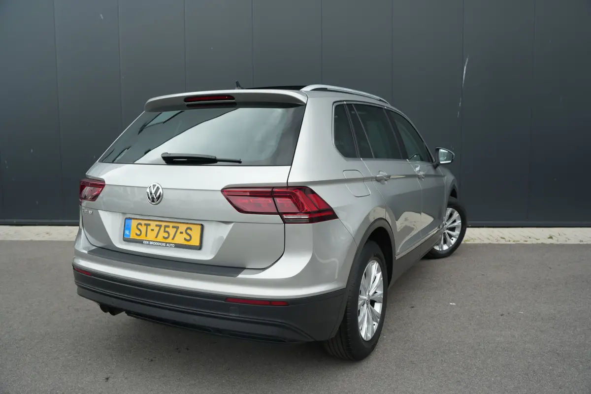 1.4 TSI Comfortline Business | Panoramadak | Navi | Stoelverwarming |