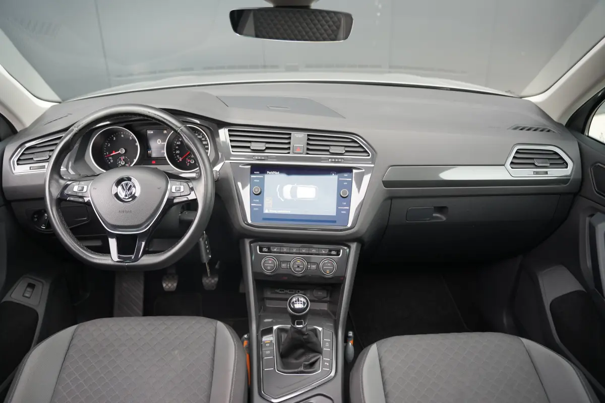 1.4 TSI Comfortline Business | Panoramadak | Navi | Stoelverwarming |