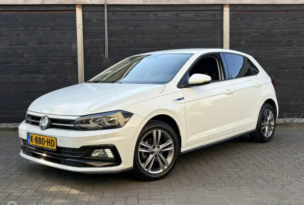 1.0 R-Line / 17" / Clima / Carplay / 94.709 KM / 2e eig.