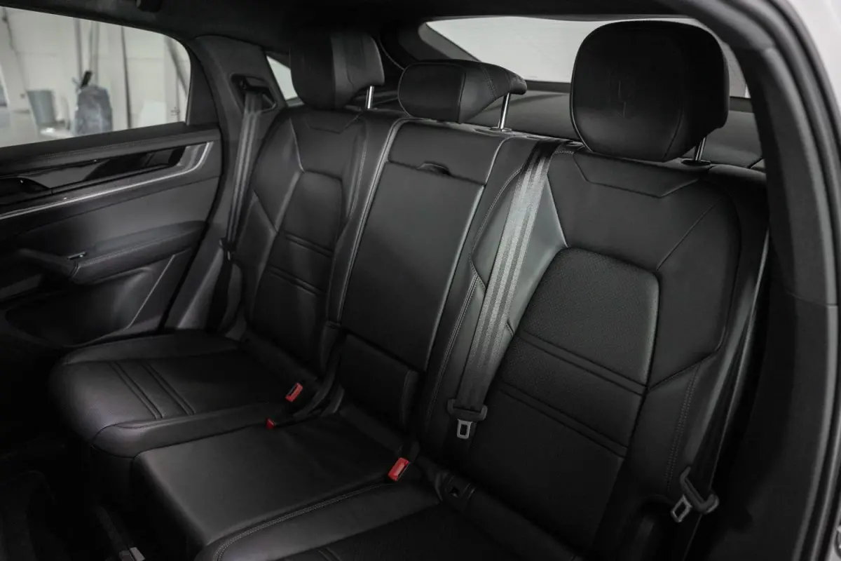 3.0 S E-Hybrid / Sport Design / PASM / Sport Chrono / Headup / 18-voudige sportstoelen / Adaptive Cruise / 4wielbest.