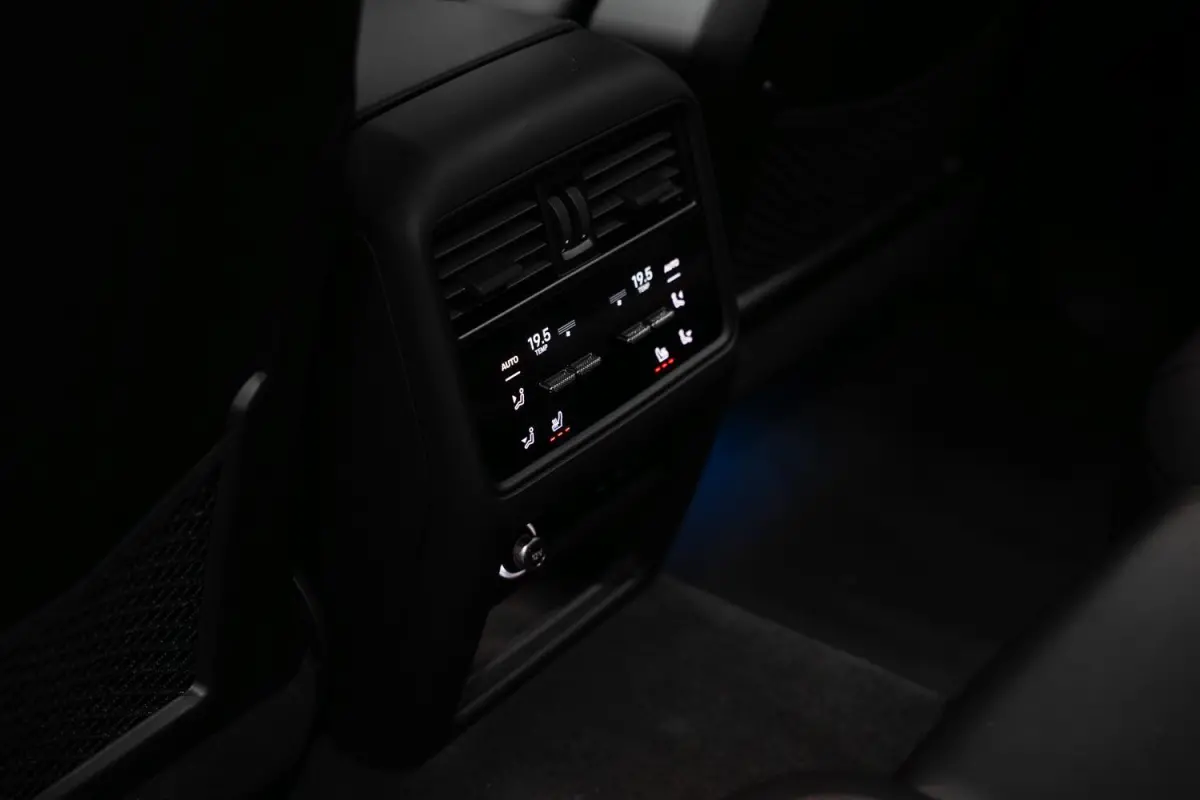 3.0 S E-Hybrid / Sport Design / PASM / Sport Chrono / Headup / 18-voudige sportstoelen / Adaptive Cruise / 4wielbest.