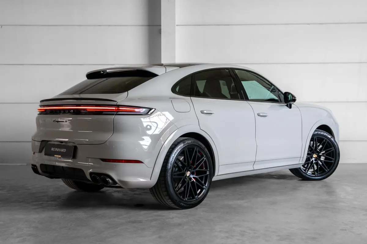 3.0 S E-Hybrid / Sport Design / PASM / Sport Chrono / Headup / 18-voudige sportstoelen / Adaptive Cruise / 4wielbest.