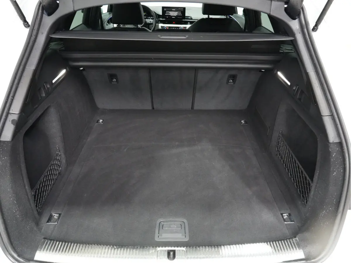 35 TFSI S Line edition Competition | Matrix-LED | Navigatie | Android/Carplay | 18"lm 84