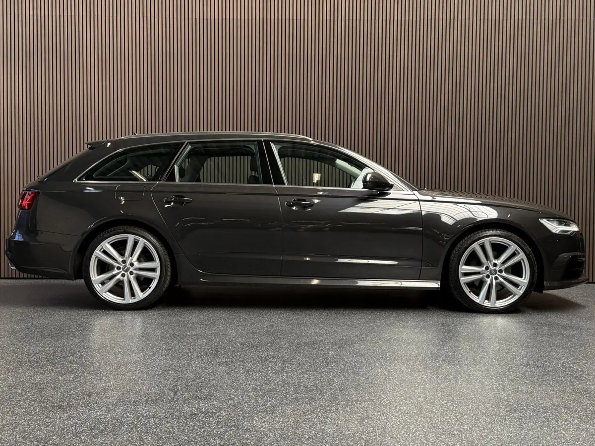 1.8 TFSI ultra Lease Edition Automaat | Dealer onderhouden | Navi