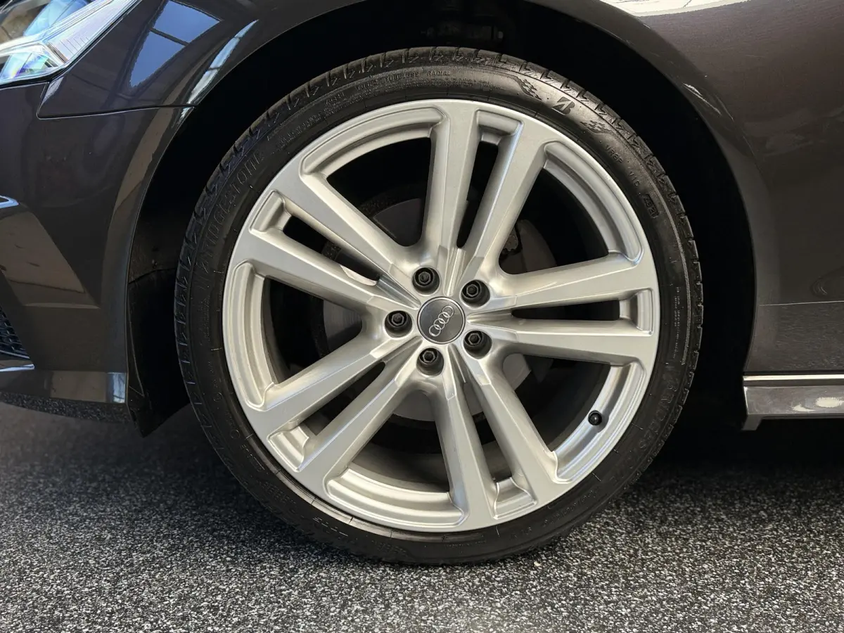 1.8 TFSI ultra Lease Edition Automaat | Dealer onderhouden | Navi