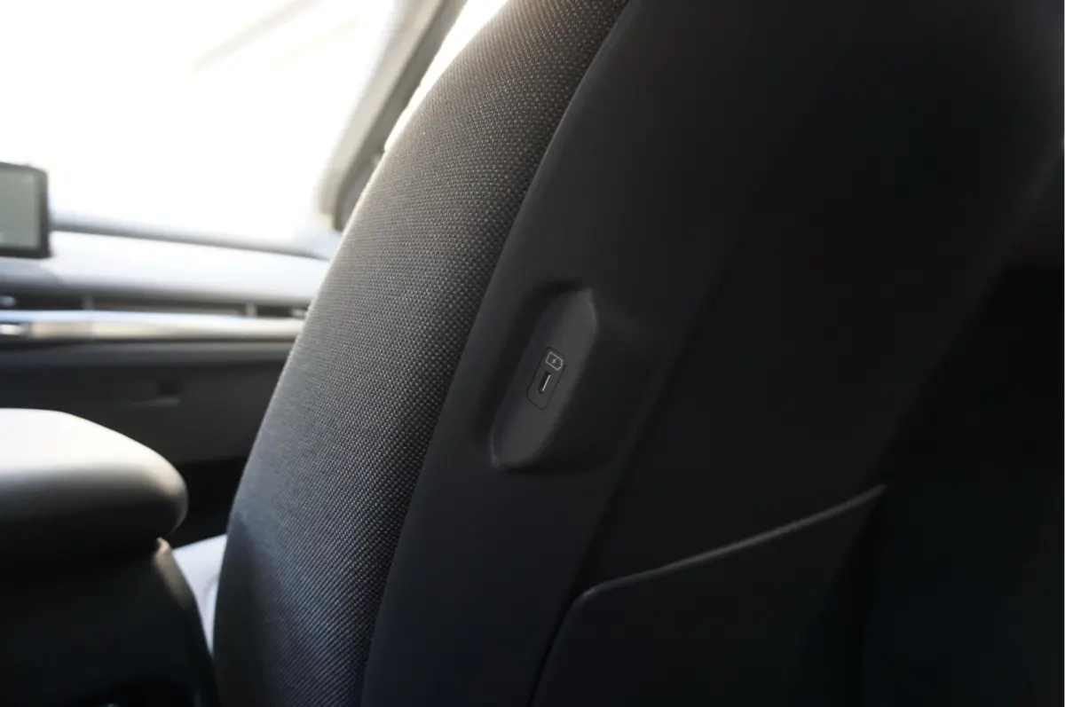Plus 81.4 kWh | Adaptieve cruise + Lane dep | 605km WLTP | Apple Carplay | Verwarde stoelen + stuurwiel | Keyless |