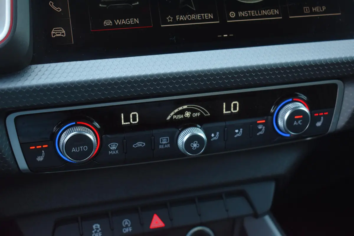 35 TFSI S-Line Lane ACC Keyless