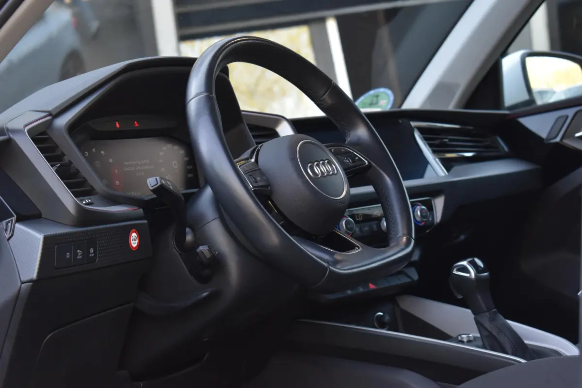 35 TFSI S-Line Lane ACC Keyless