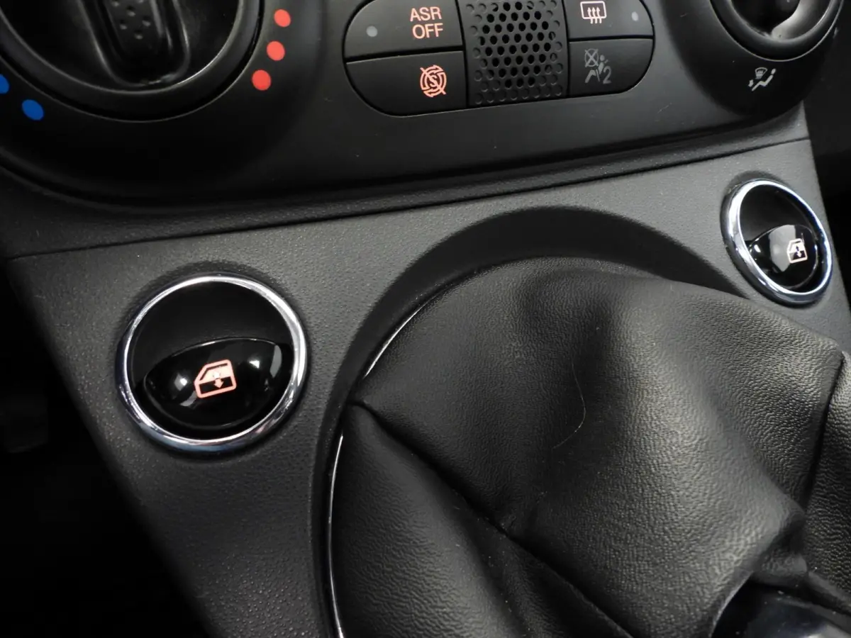 0.9 TwinAir Turbo Lounge AIRCO/PANODAK/CRUISE/PDC/LMV!
