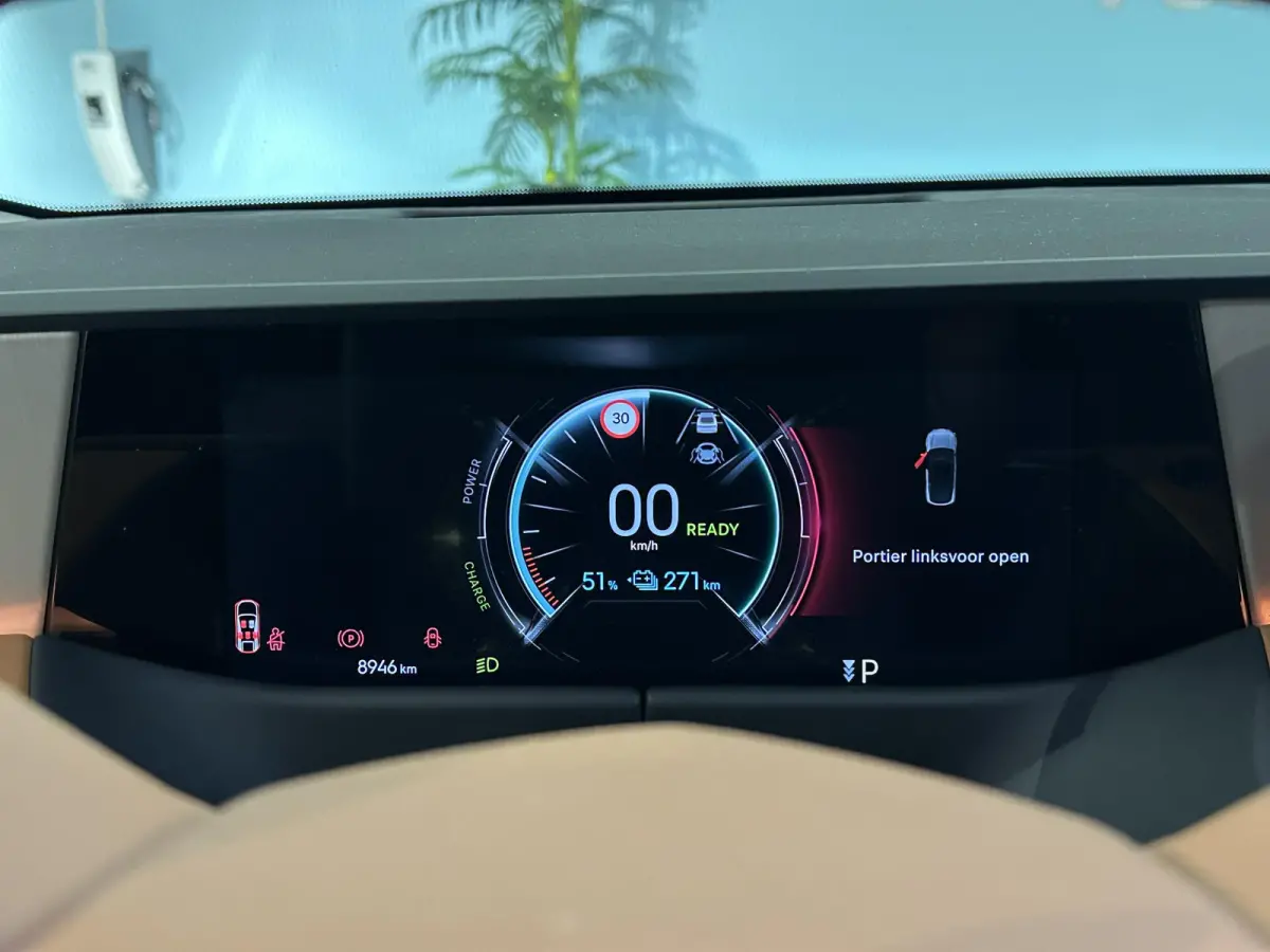 Long Range Étoile Absolute Comfort Tech 97 kWh | Massage Stoelen | Head up Display | adaptive Cruise | FOCAL HIFI