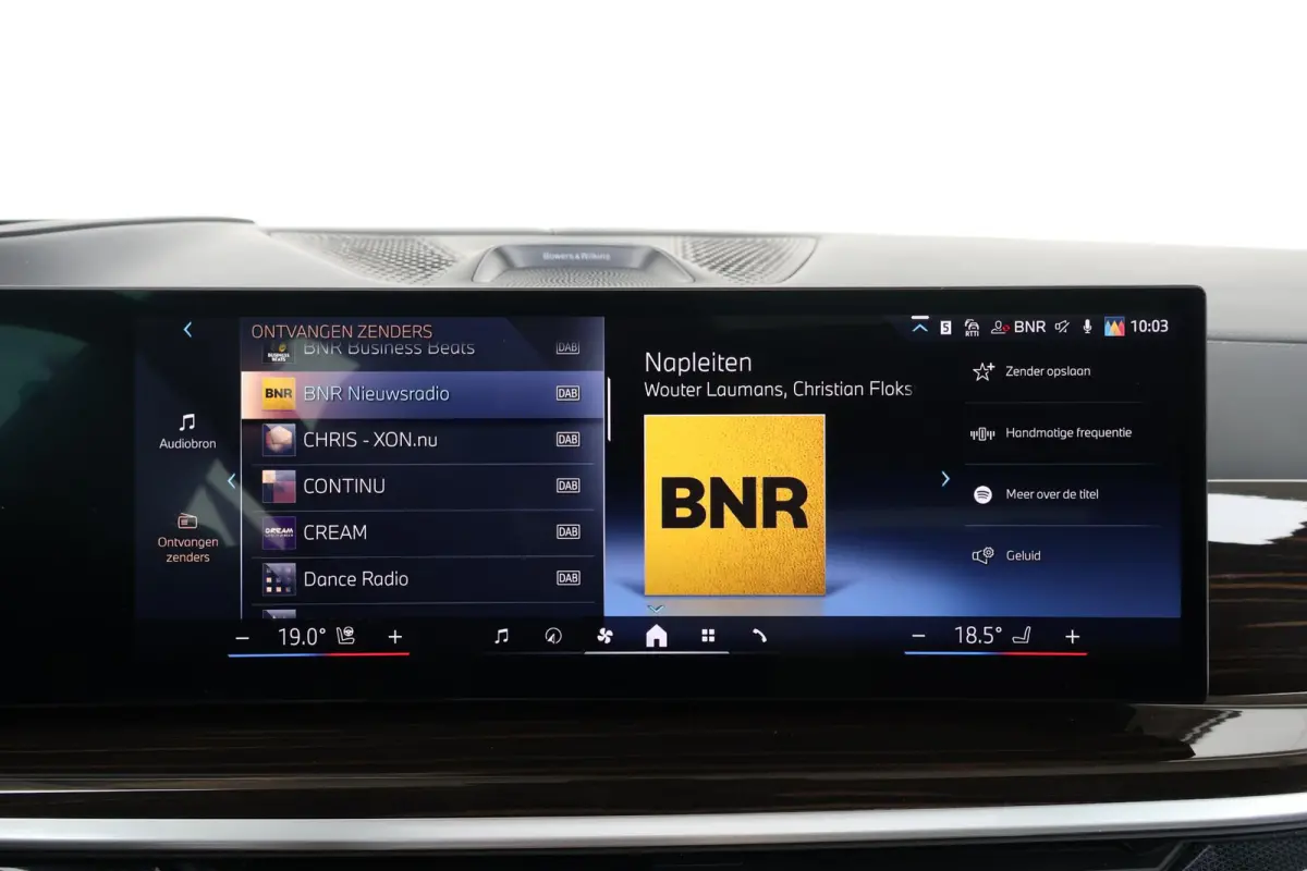 xDrive40i | M-Sport Pakket | Skylounge Pano Dak | Bowers & Wilkins | Alcantara Hemel | Driving Assistant Professional | 23'' LM |
