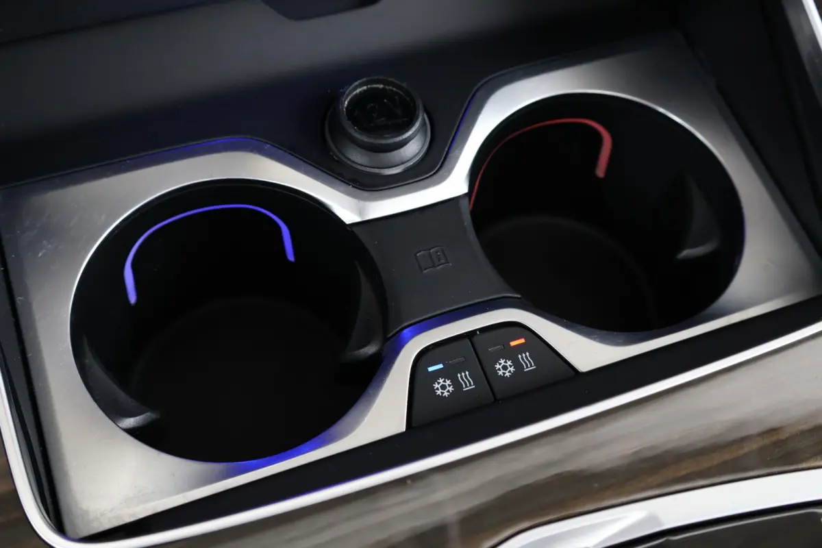 xDrive40i | M-Sport Pakket | Skylounge Pano Dak | Bowers & Wilkins | Alcantara Hemel | Driving Assistant Professional | 23'' LM |