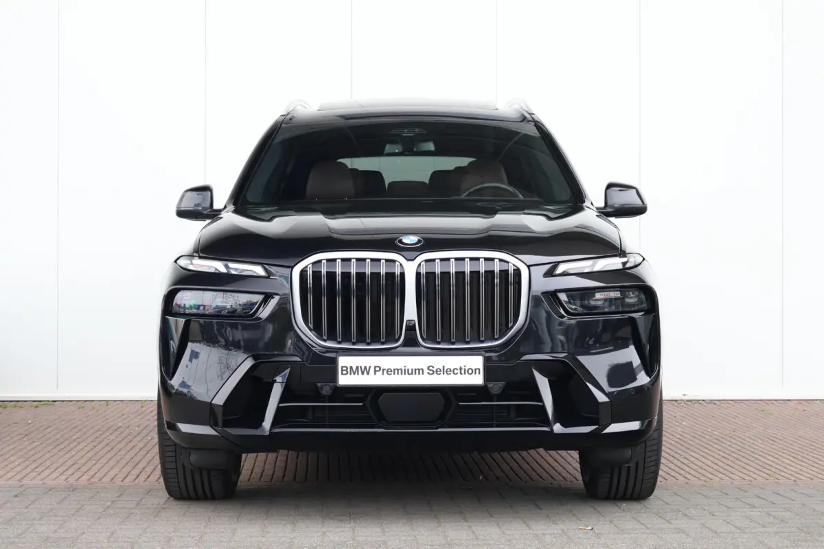 xDrive40i | M-Sport Pakket | Skylounge Pano Dak | Bowers & Wilkins | Alcantara Hemel | Driving Assistant Professional | 23'' LM |