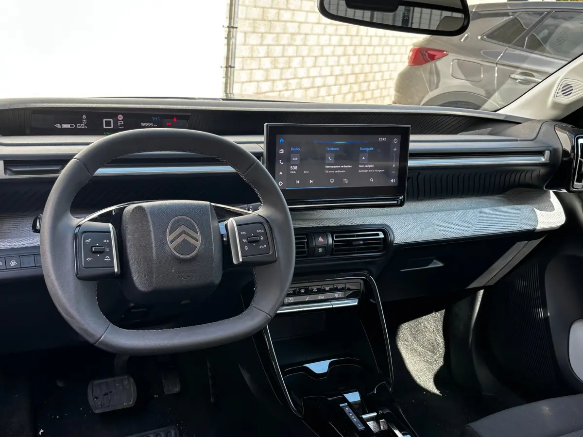 Max 113pk 44 kWh | Achterbank in delen neerklapbaar | Achteruitrijcamera | Apple Carplay/Android Auto|telefoonintegratie premium