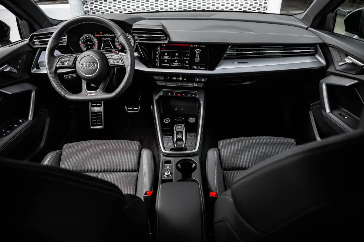 30 TFSI S edition | Apple Carplay/Android Auto|telefoonintegratie premium | Extra getint glas | LED achterlichten