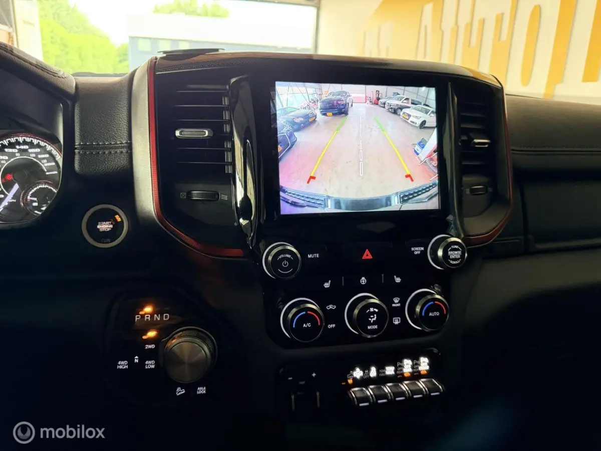 1500 4X4 5.7 V8 4x4 Crew Cab Rebel