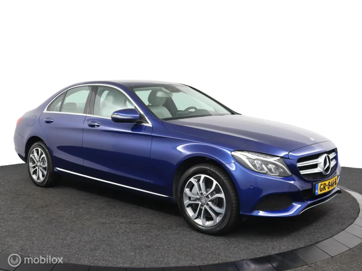 350 e Lease Edition 279 Pk l Plug-in Hybride | Elek.Trekhaak | stoelverwarming | lucht-vering |half lederen bekleding | DEALER-STAAT