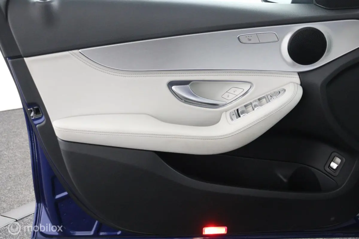350 e Lease Edition 279 Pk l Plug-in Hybride | Elek.Trekhaak | stoelverwarming | lucht-vering |half lederen bekleding | DEALER-STAAT
