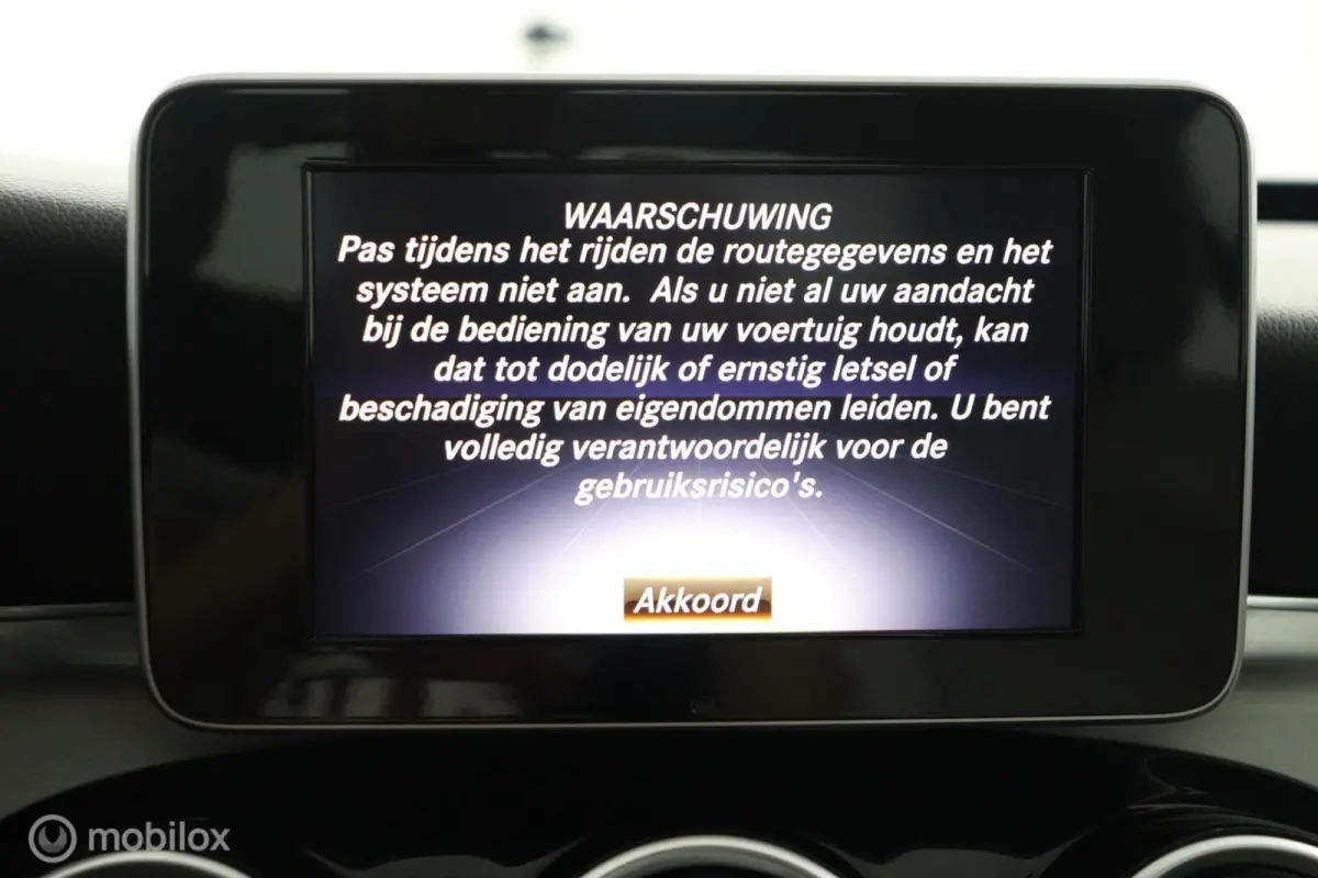350 e Lease Edition 279 Pk l Plug-in Hybride | Elek.Trekhaak | stoelverwarming | lucht-vering |half lederen bekleding | DEALER-STAAT