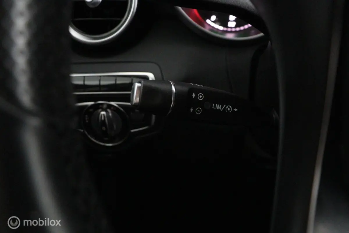 350 e Lease Edition 279 Pk l Plug-in Hybride | Elek.Trekhaak | stoelverwarming | lucht-vering |half lederen bekleding | DEALER-STAAT