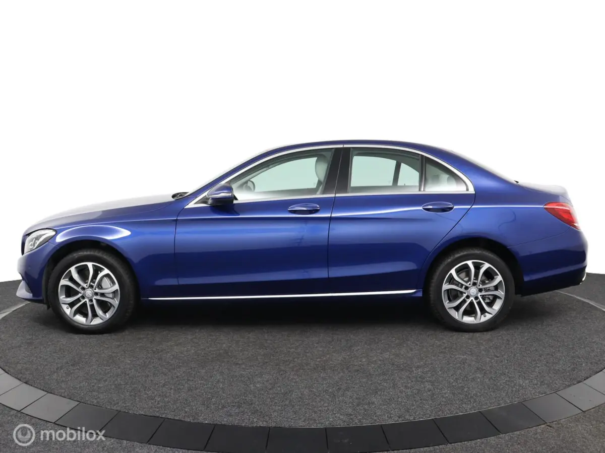 350 e Lease Edition 279 Pk l Plug-in Hybride | Elek.Trekhaak | stoelverwarming | lucht-vering |half lederen bekleding | DEALER-STAAT