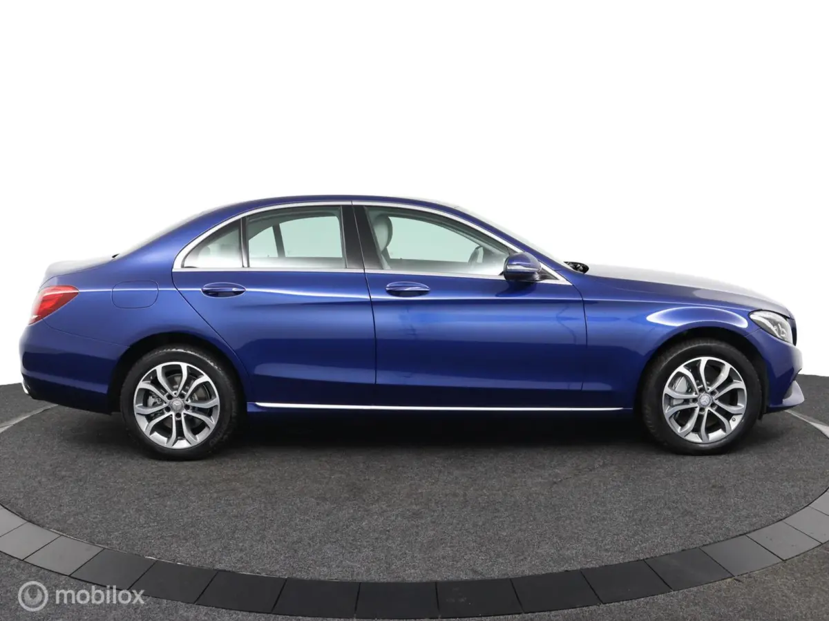 350 e Lease Edition 279 Pk l Plug-in Hybride | Elek.Trekhaak | stoelverwarming | lucht-vering |half lederen bekleding | DEALER-STAAT