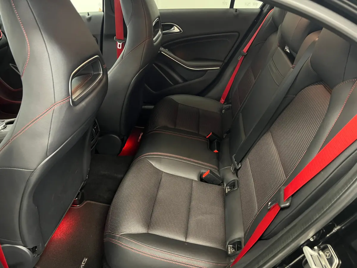 AMG 45 4MATIC / EDITION1 / CRUISE.C / STOELVERW. / LEDER / CAMERA /