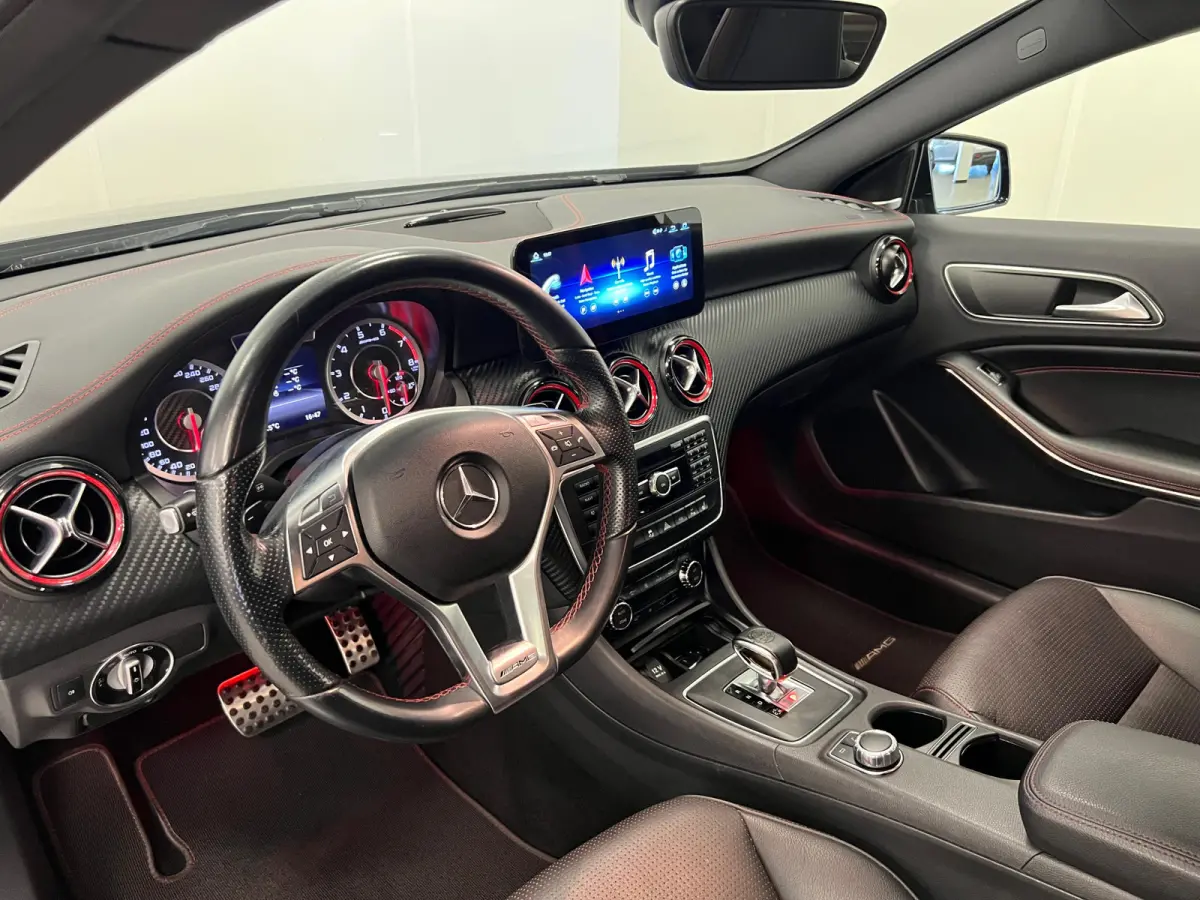 AMG 45 4MATIC / EDITION1 / CRUISE.C / STOELVERW. / LEDER / CAMERA /