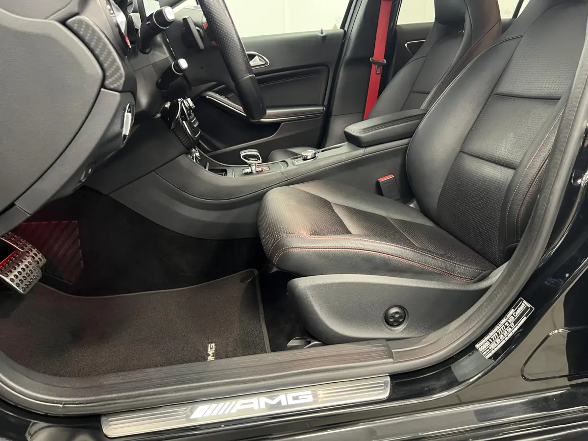 AMG 45 4MATIC / EDITION1 / CRUISE.C / STOELVERW. / LEDER / CAMERA /