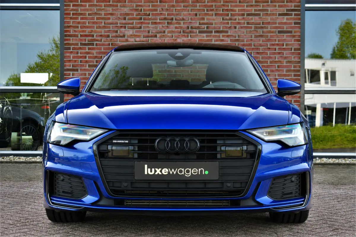 55 TFSI e quattro Competition Pano Ultra-blau HUD ACC B&O