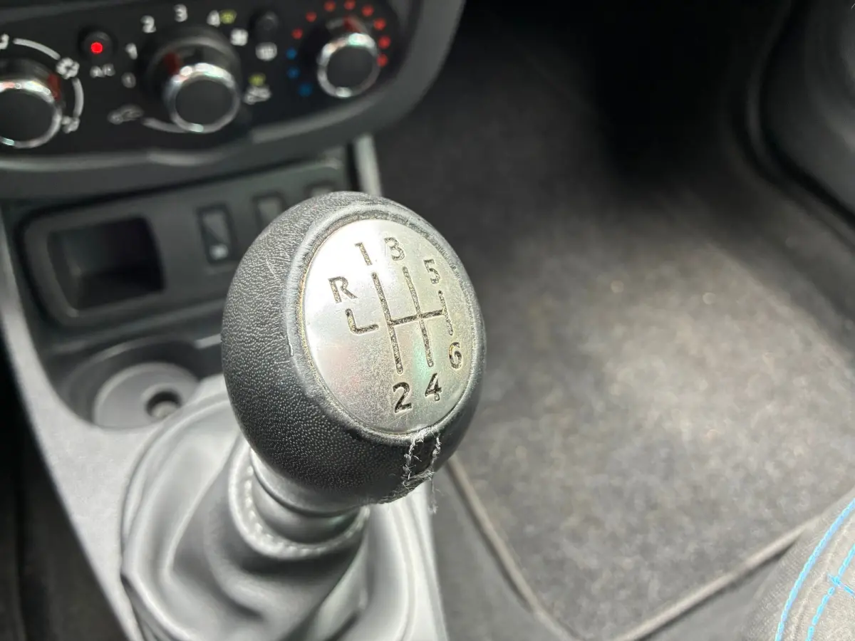 1.2 TCe 4x2 Prestige | Airco + Cruise + Navi nu € 8.975,-!!!