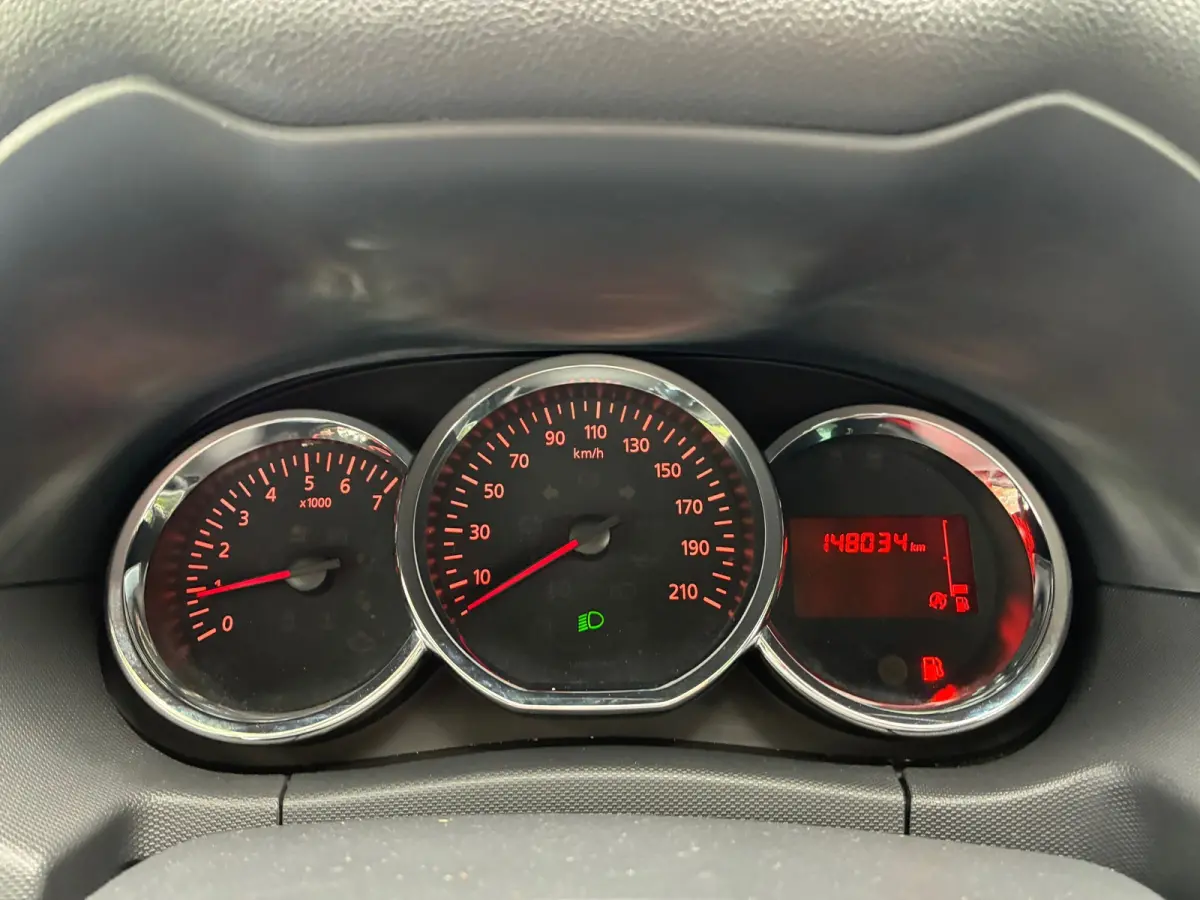 1.2 TCe 4x2 Prestige | Airco + Cruise + Navi nu € 8.975,-!!!