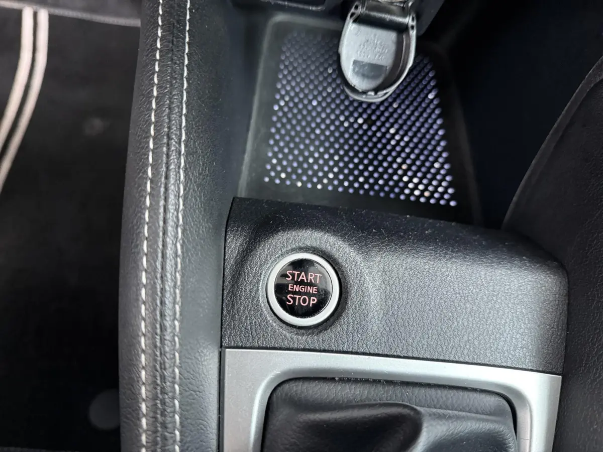 1.0 IG-T N-Sport Camera | Half leder | navigatie