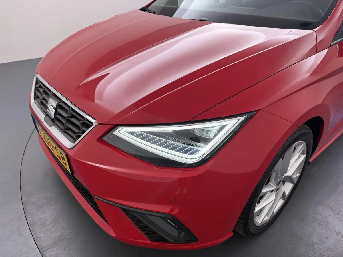 1.0 EcoTSI FR | Apple CarPlay | LED Koplampen | Climate Control |
