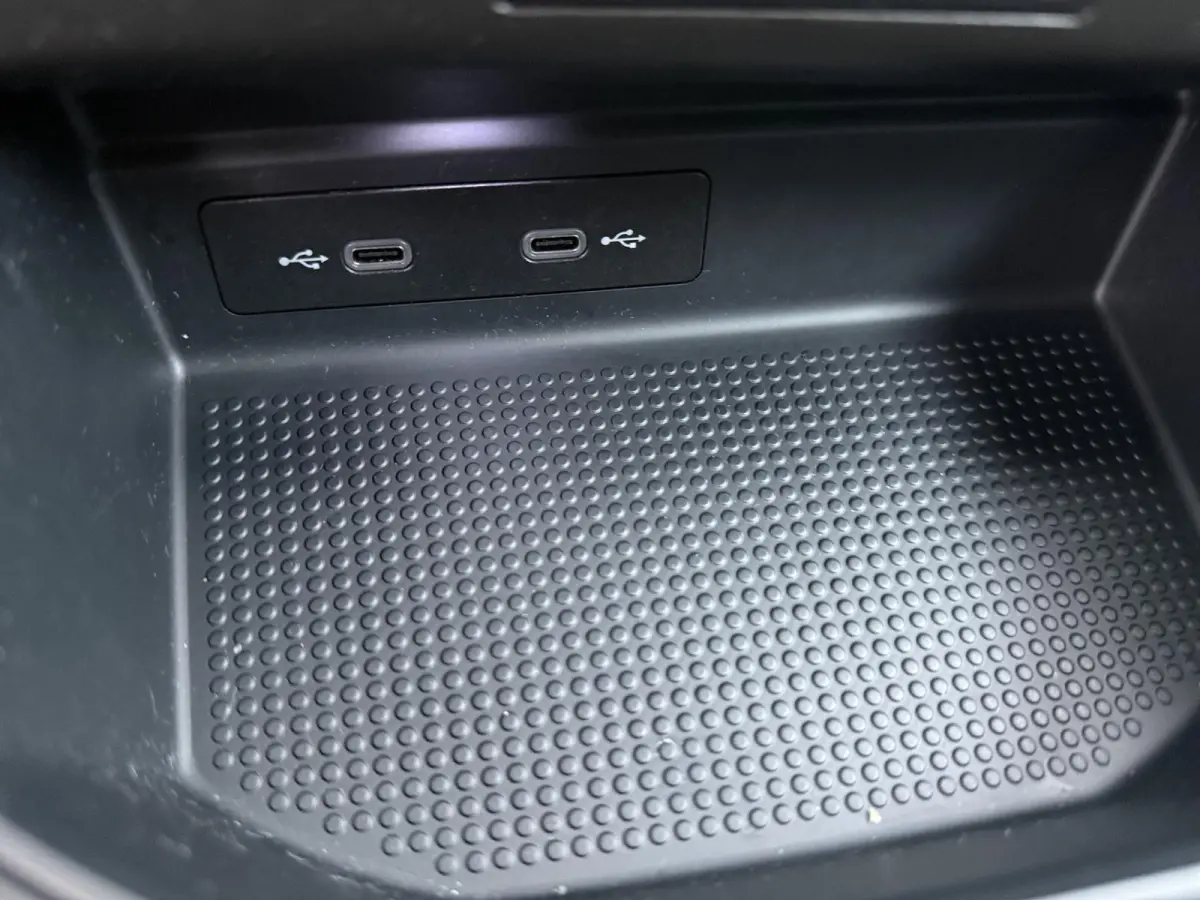 1.0 EcoTSI FR | Apple CarPlay | LED Koplampen | Climate Control |