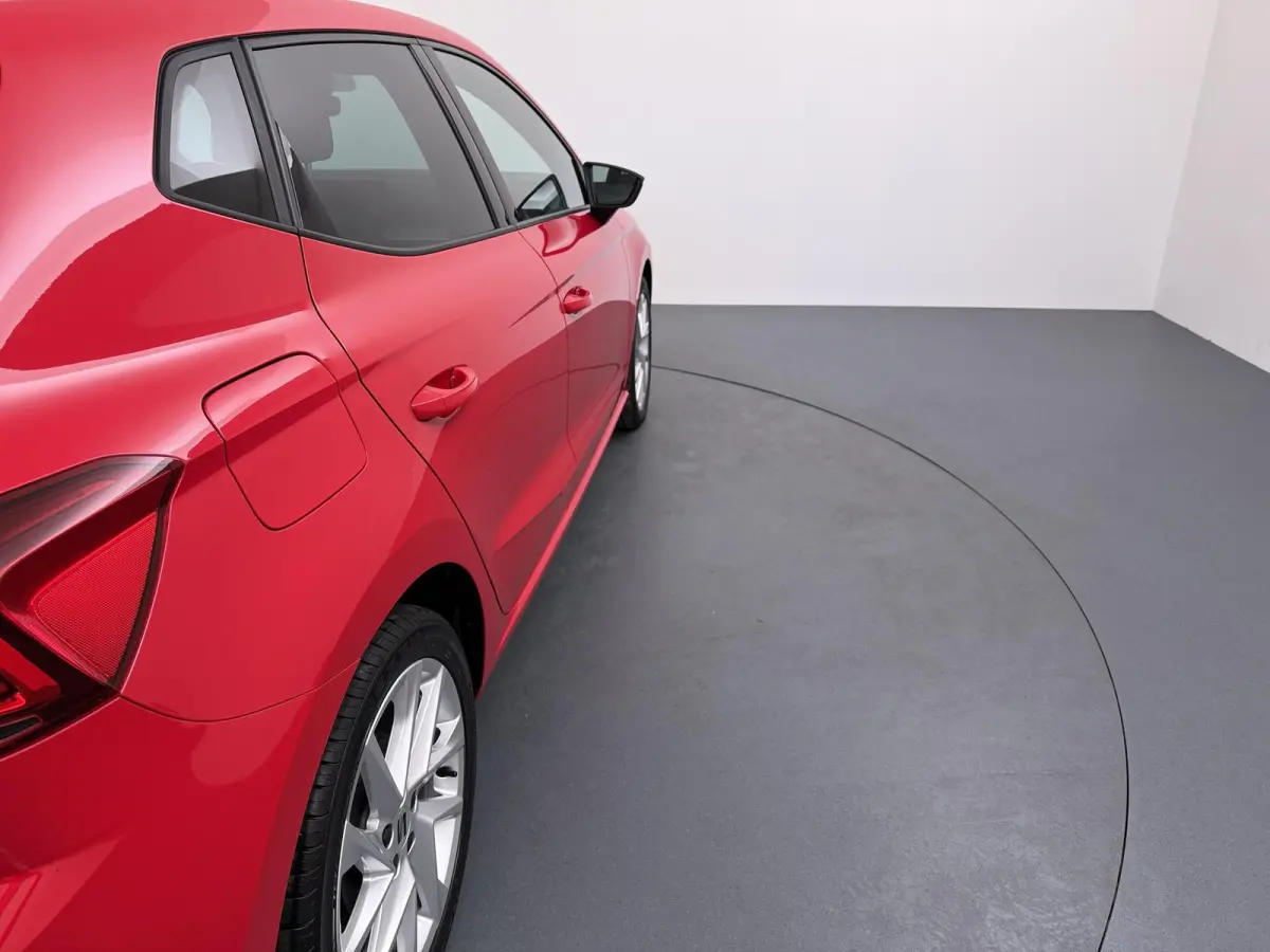 1.0 EcoTSI FR | Apple CarPlay | LED Koplampen | Climate Control |