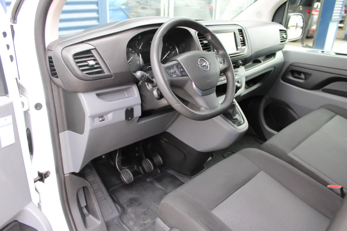 L3 2.0 CDTI 145 PK | TREKHAAK | NAVI | RVS IMPERIAAL | BETIMMERING | COMFORT WAND | APPLE CARPLAY/ANDROID AUTO |