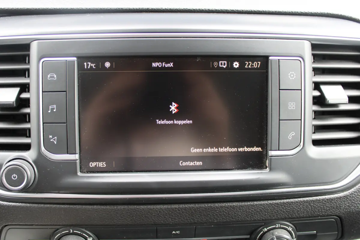 L3 2.0 CDTI 145 PK | TREKHAAK | NAVI | RVS IMPERIAAL | BETIMMERING | COMFORT WAND | APPLE CARPLAY/ANDROID AUTO |