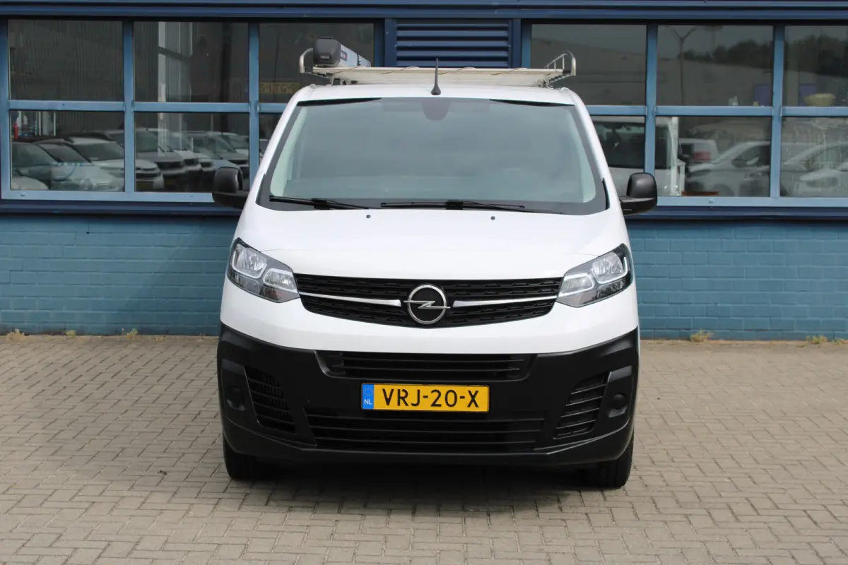 L3 2.0 CDTI 145 PK | TREKHAAK | NAVI | RVS IMPERIAAL | BETIMMERING | COMFORT WAND | APPLE CARPLAY/ANDROID AUTO |