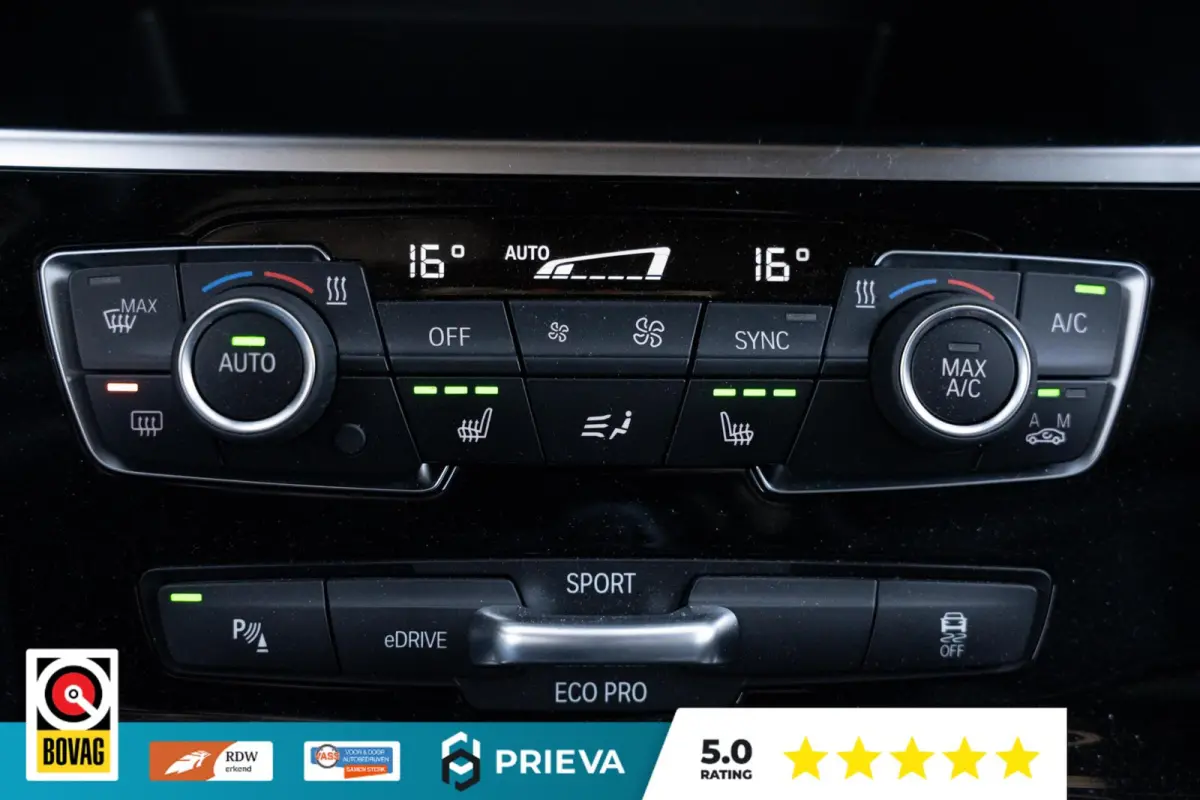 225xe M-Sport | Leder | Stoelverwarming | Memory