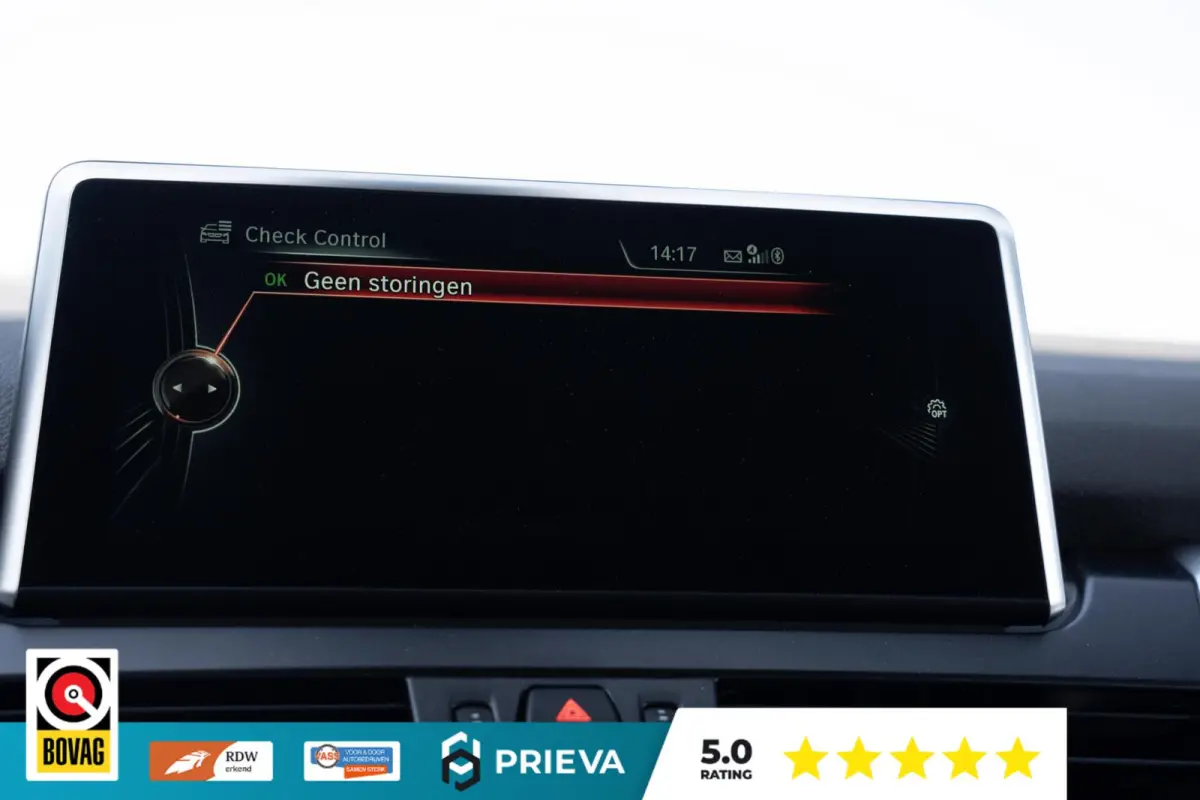 225xe M-Sport | Leder | Stoelverwarming | Memory