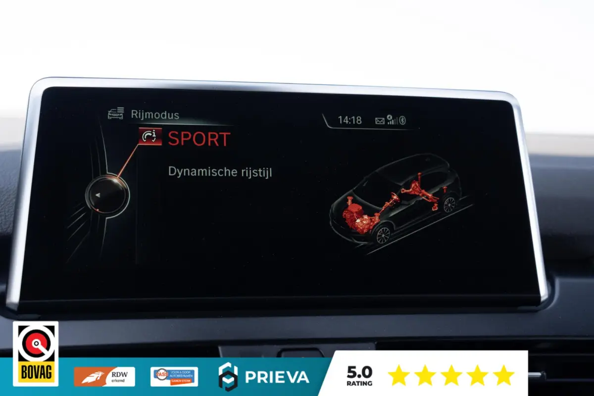 225xe M-Sport | Leder | Stoelverwarming | Memory