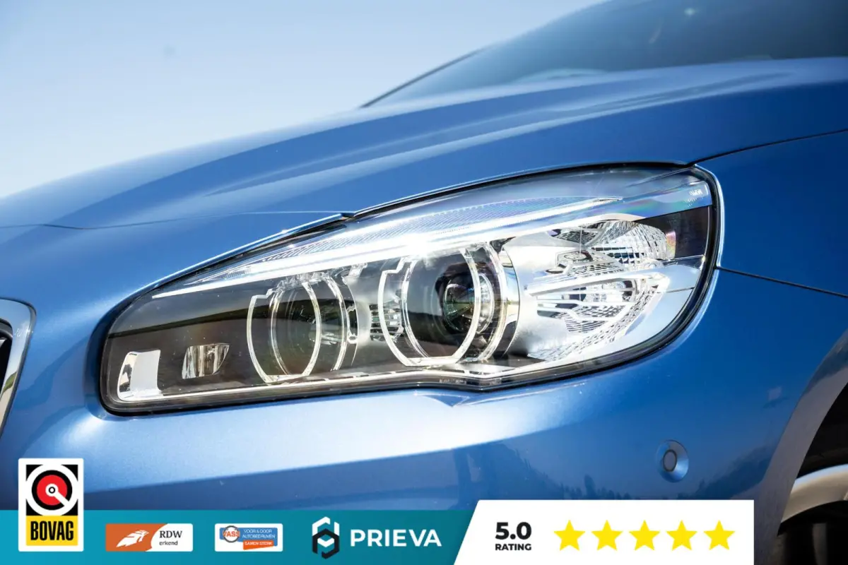 225xe M-Sport | Leder | Stoelverwarming | Memory