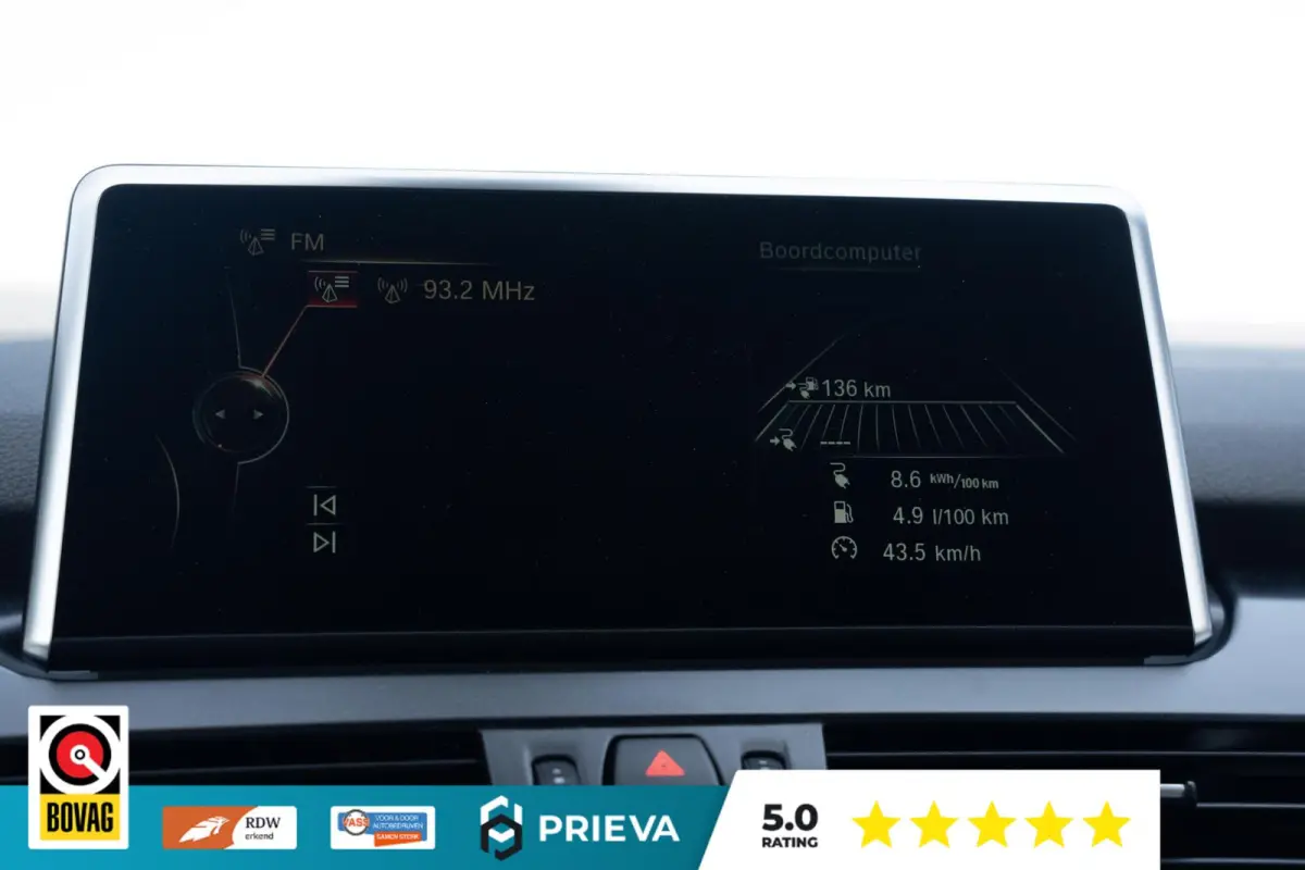 225xe M-Sport | Leder | Stoelverwarming | Memory