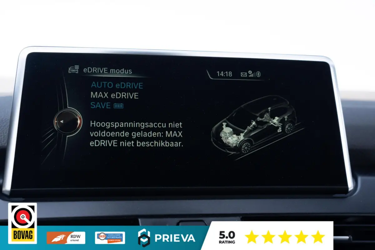 225xe M-Sport | Leder | Stoelverwarming | Memory